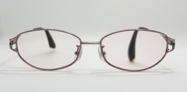 レンズ交換費用　税込み：11,000円　エフアイキュー167ベーシック遠近両用レンズ+カラー染色