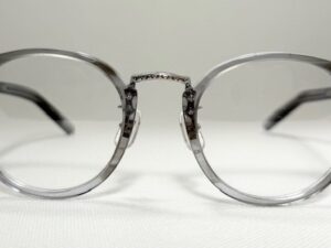 日本製　鯖江製のメガネフレームブランド　内藤熊八作　N407  908  C-4　